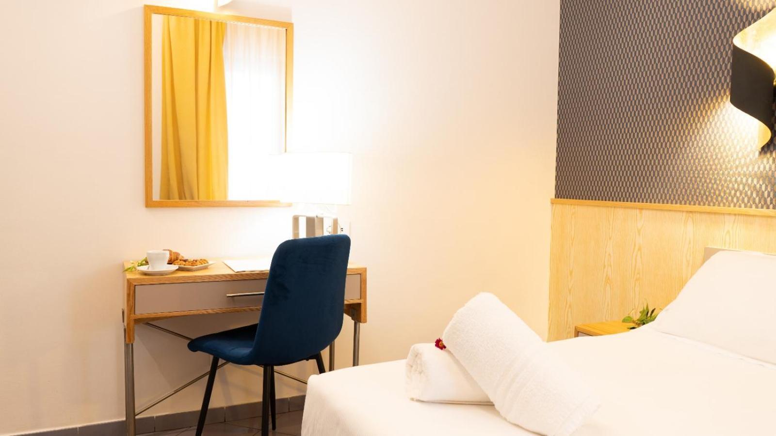 Hotel Diana بومبيي المظهر الخارجي الصورة